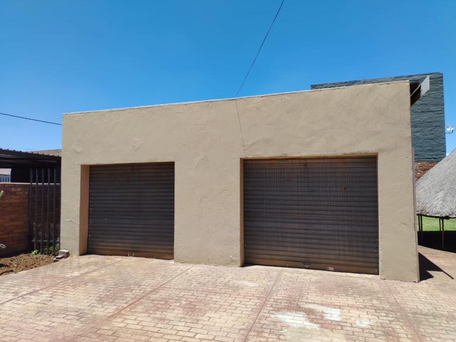 3 Bedroom Property for Sale in Brakpan Central Gauteng