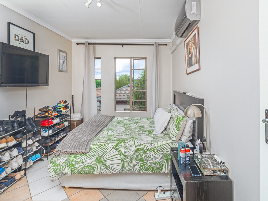 3 Bedroom Property for Sale in Noordwyk Gauteng