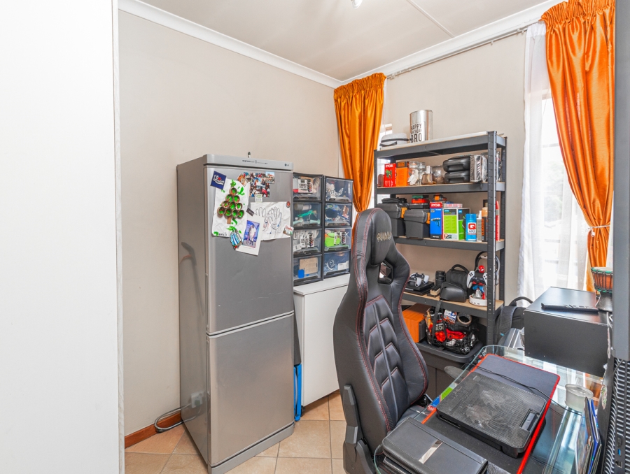 3 Bedroom Property for Sale in Noordwyk Gauteng