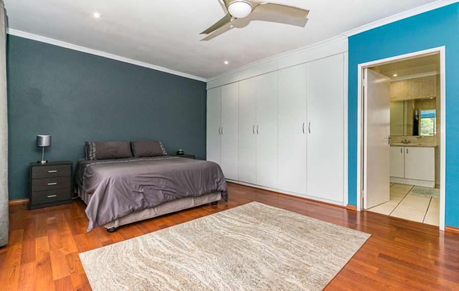 3 Bedroom Property for Sale in Wilro Park Gauteng