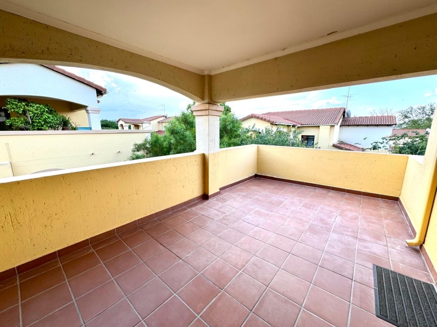2 Bedroom Property for Sale in Sunninghill Gauteng