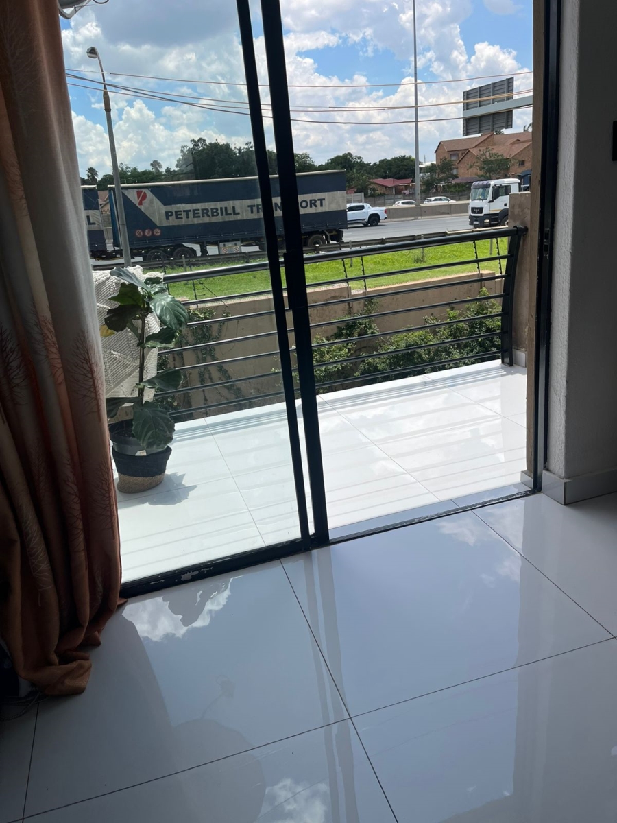 3 Bedroom Property for Sale in Ravensklip Gauteng