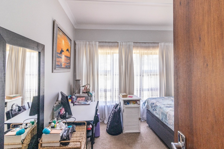 3 Bedroom Property for Sale in Edleen Gauteng