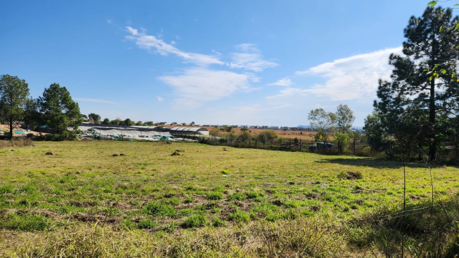 5 Bedroom Property for Sale in Mnandi Gauteng