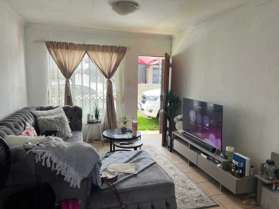 2 Bedroom Property for Sale in Sharon Park Gauteng