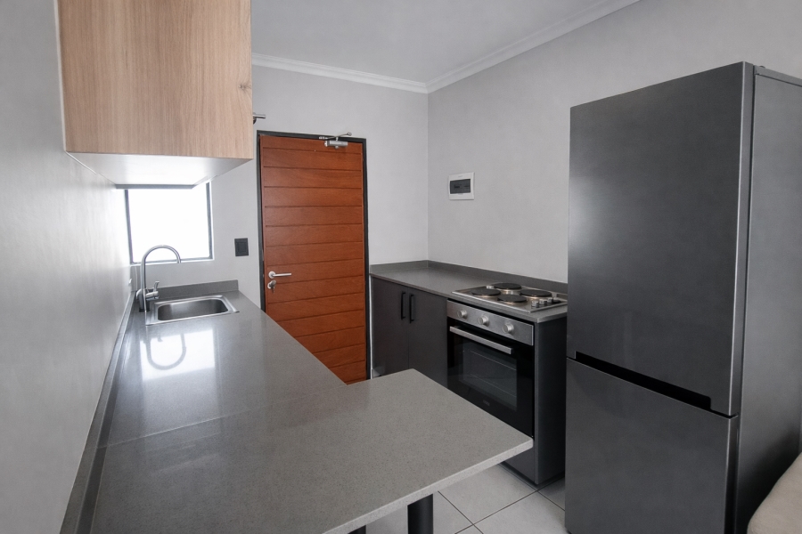 To Let 2 Bedroom Property for Rent in Fleurhof Gauteng