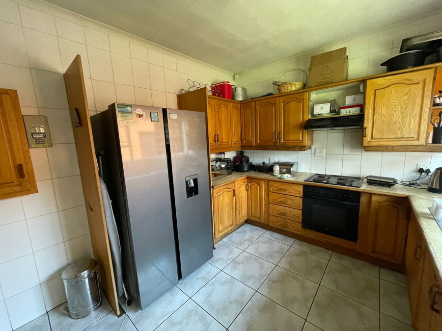 3 Bedroom Property for Sale in Vanderbijlpark SE 6 Gauteng