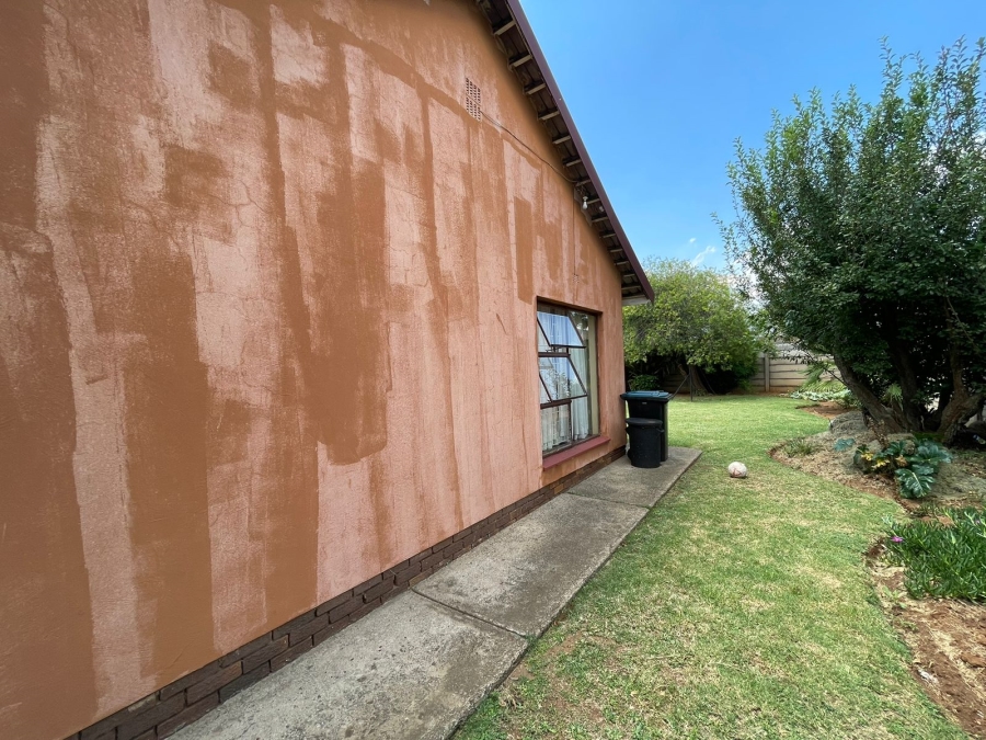 3 Bedroom Property for Sale in Vanderbijlpark SE 6 Gauteng