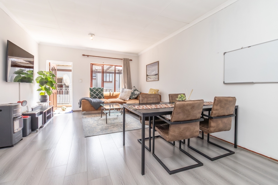 2 Bedroom Property for Sale in Sunninghill Gauteng