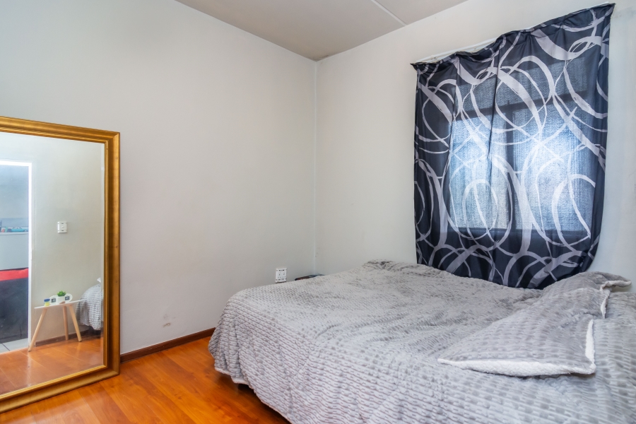 2 Bedroom Property for Sale in Fleurhof Gauteng