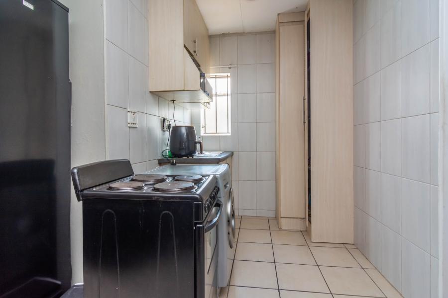 2 Bedroom Property for Sale in Fleurhof Gauteng