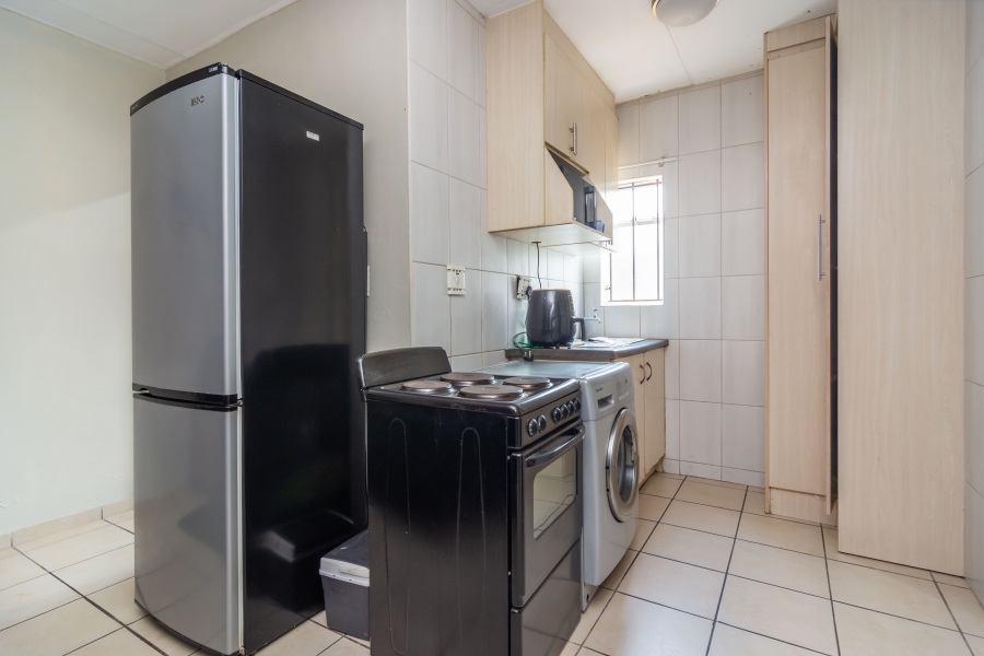 2 Bedroom Property for Sale in Fleurhof Gauteng