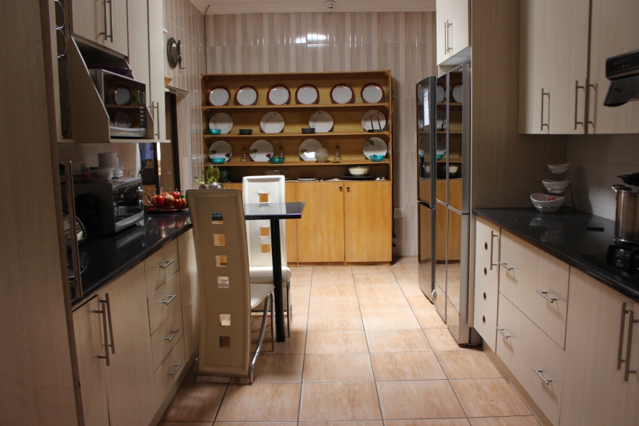 5 Bedroom Property for Sale in Georginia Gauteng