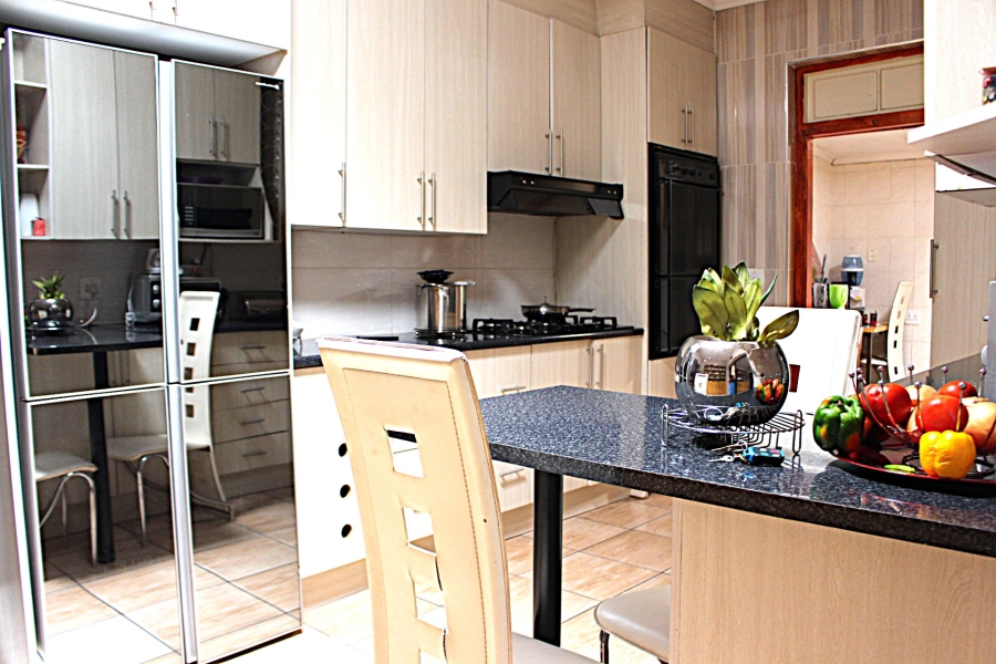 5 Bedroom Property for Sale in Georginia Gauteng