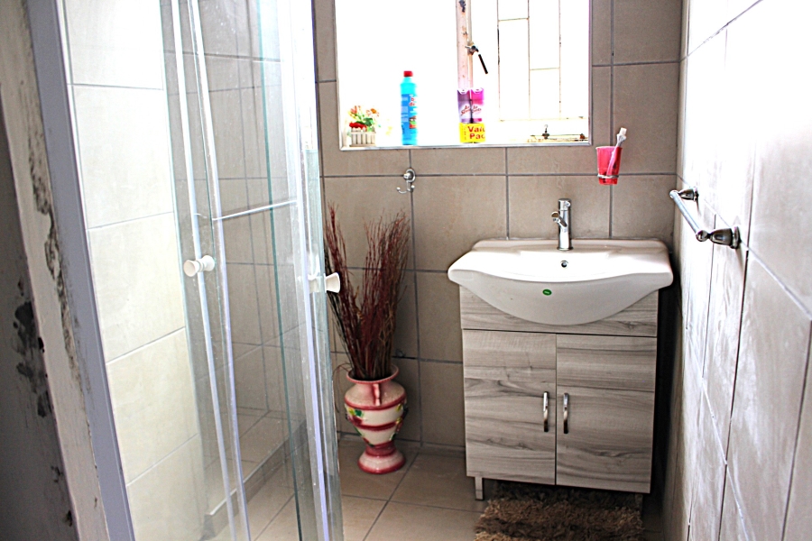 5 Bedroom Property for Sale in Georginia Gauteng