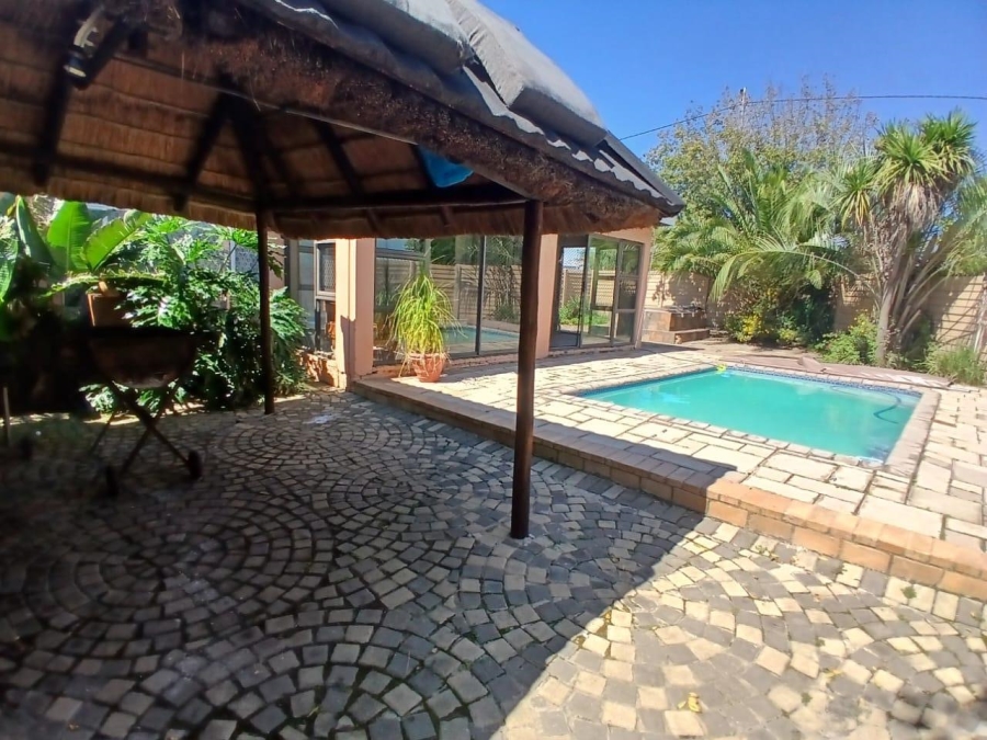 3 Bedroom Property for Sale in Brenthurst Gauteng