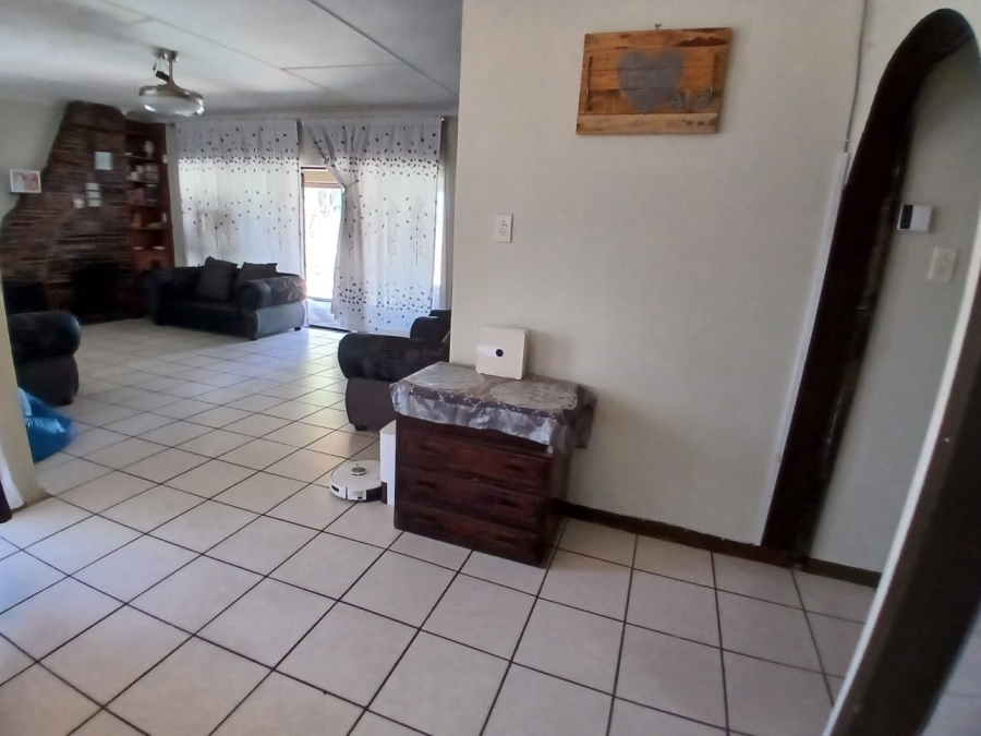 3 Bedroom Property for Sale in Brenthurst Gauteng