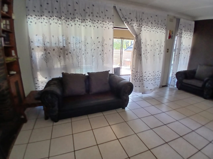 3 Bedroom Property for Sale in Brenthurst Gauteng