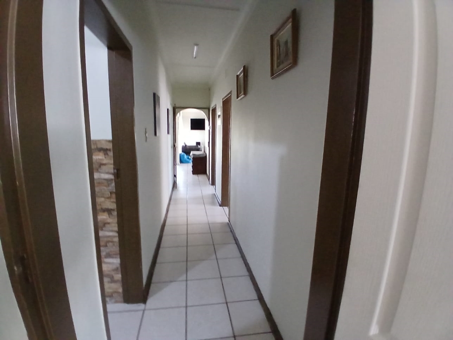 3 Bedroom Property for Sale in Brenthurst Gauteng