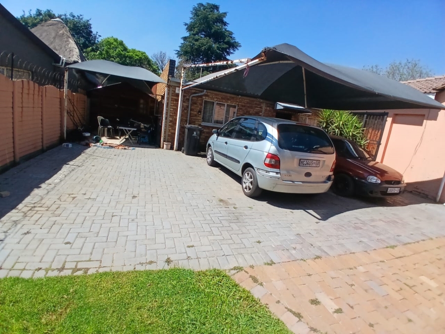 3 Bedroom Property for Sale in Brenthurst Gauteng