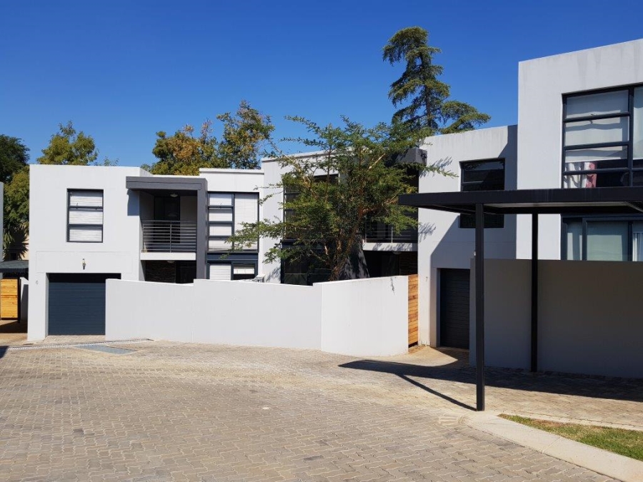 2 Bedroom Property for Sale in Menlo Park Gauteng