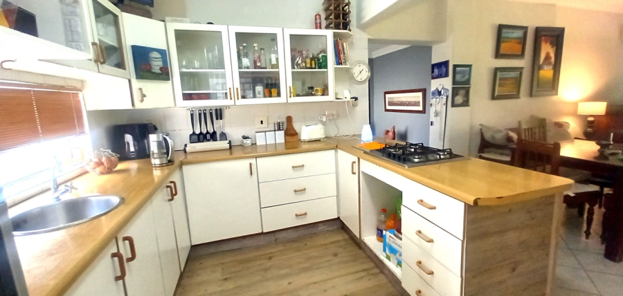 4 Bedroom Property for Sale in Waterkloof Ridge Gauteng