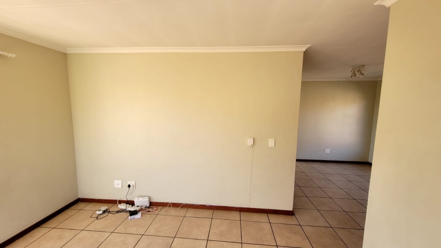 To Let 2 Bedroom Property for Rent in The Reeds Gauteng
