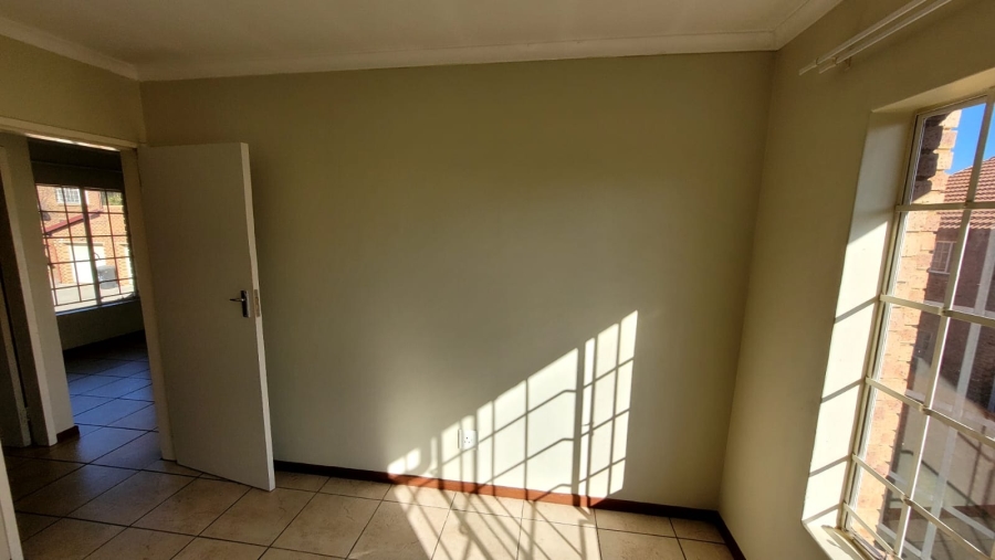 To Let 2 Bedroom Property for Rent in The Reeds Gauteng