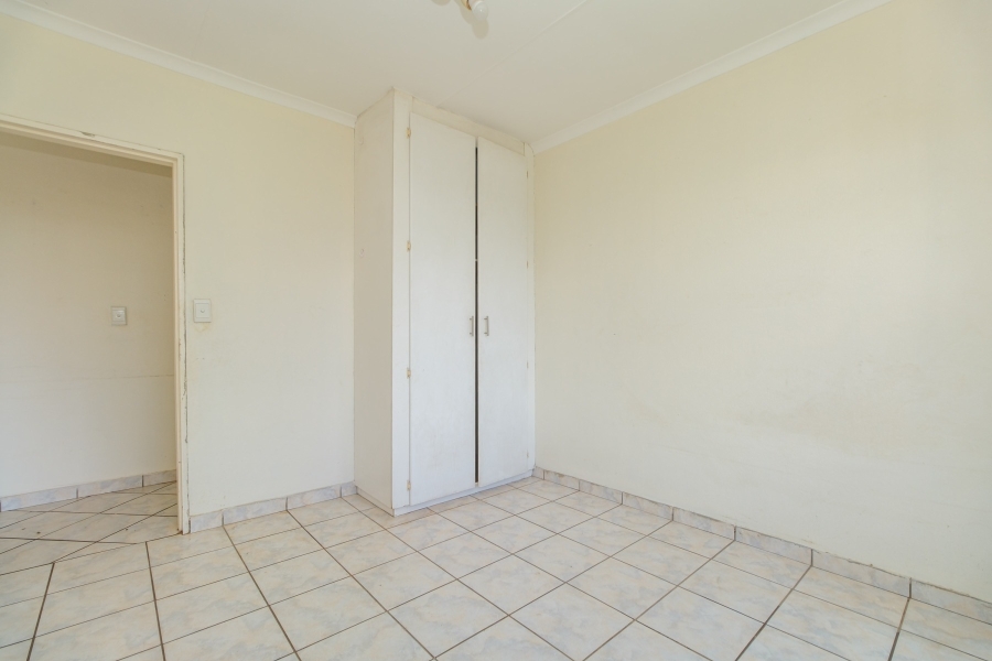 To Let 2 Bedroom Property for Rent in Radiokop Gauteng