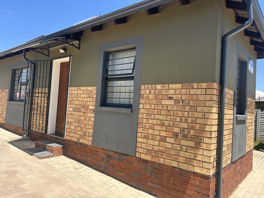 2 Bedroom Property for Sale in Mindalore Gauteng