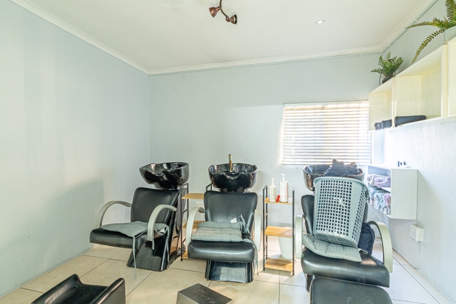 Commercial Property for Sale in Fourways Gauteng