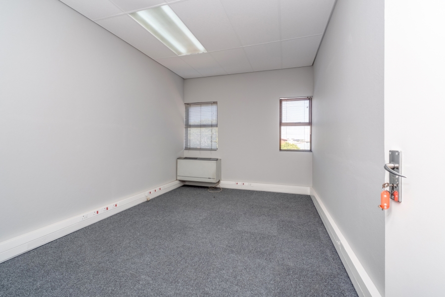 Commercial Property for Sale in Noordhang Gauteng