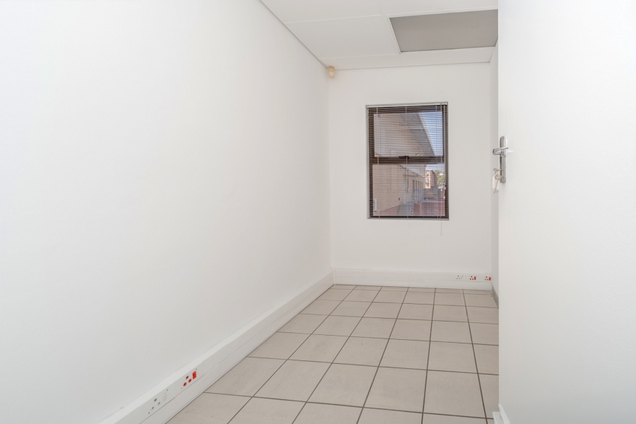 Commercial Property for Sale in Noordhang Gauteng