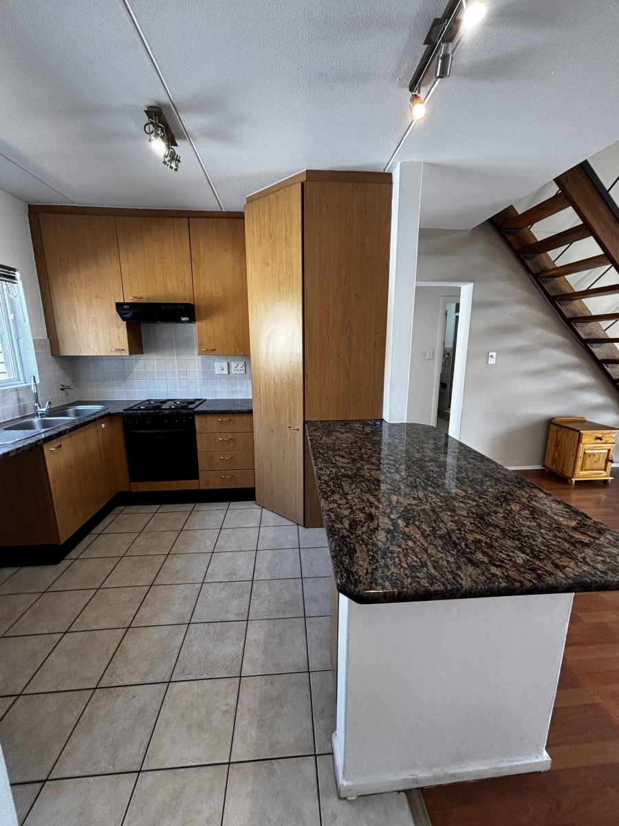 To Let 2 Bedroom Property for Rent in Morningside Gauteng