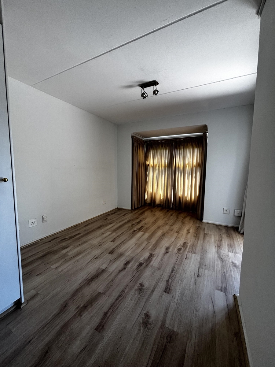 To Let 2 Bedroom Property for Rent in Morningside Gauteng