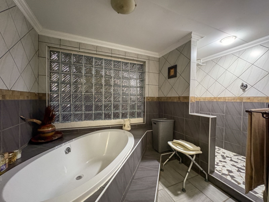 2 Bedroom Property for Sale in Brakpan North Gauteng