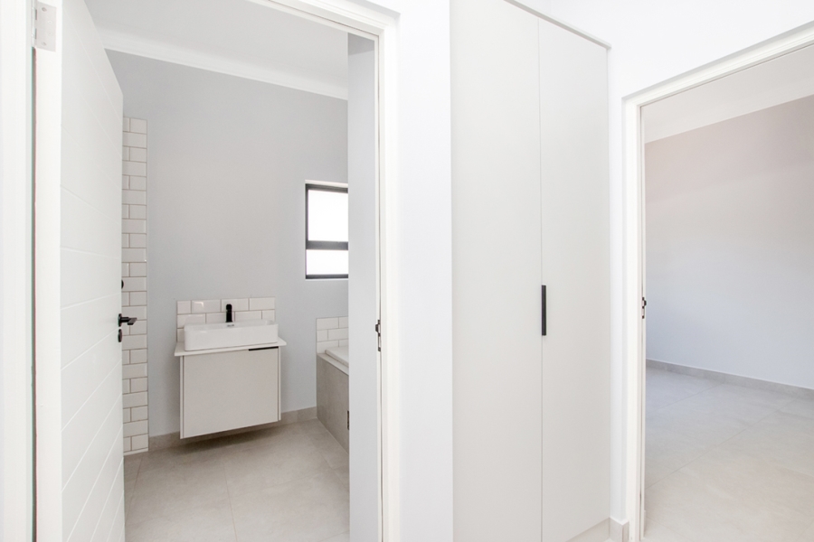 3 Bedroom Property for Sale in Sandown Gauteng