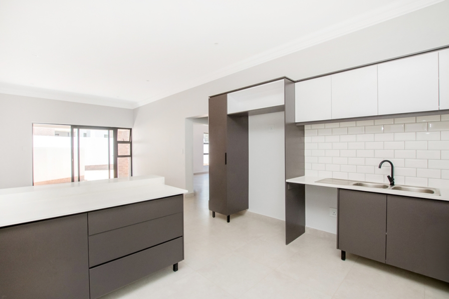 3 Bedroom Property for Sale in Sandown Gauteng