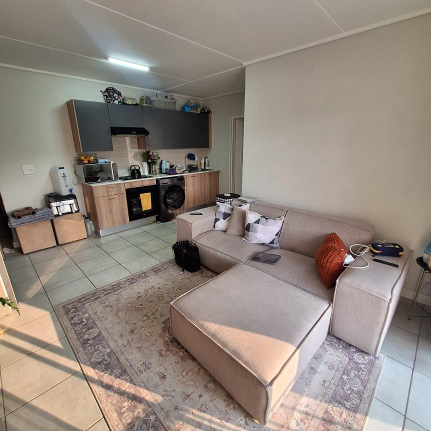 To Let 1 Bedroom Property for Rent in Linbro Park Gauteng