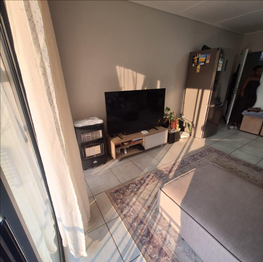 To Let 1 Bedroom Property for Rent in Linbro Park Gauteng