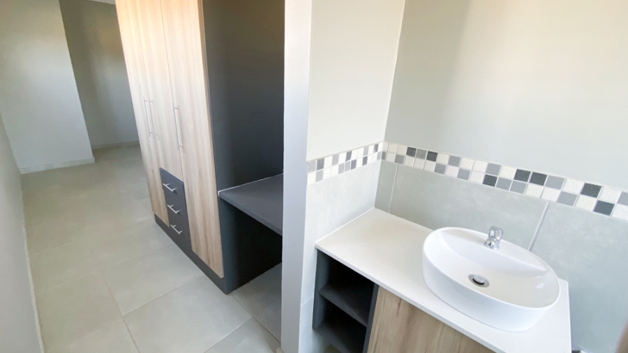 3 Bedroom Property for Sale in Roodepark Eco Estate Gauteng