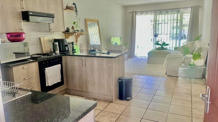 1 Bedroom Property for Sale in Sunninghill Gauteng