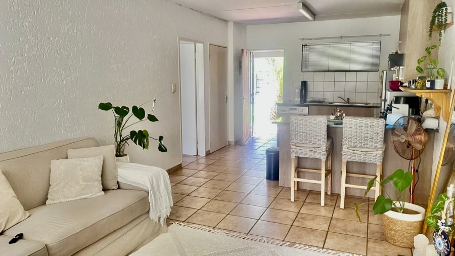 1 Bedroom Property for Sale in Sunninghill Gauteng