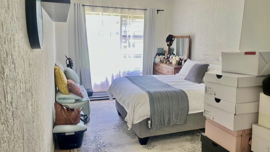 1 Bedroom Property for Sale in Sunninghill Gauteng