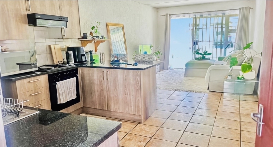 1 Bedroom Property for Sale in Sunninghill Gauteng