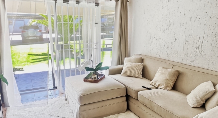 1 Bedroom Property for Sale in Sunninghill Gauteng