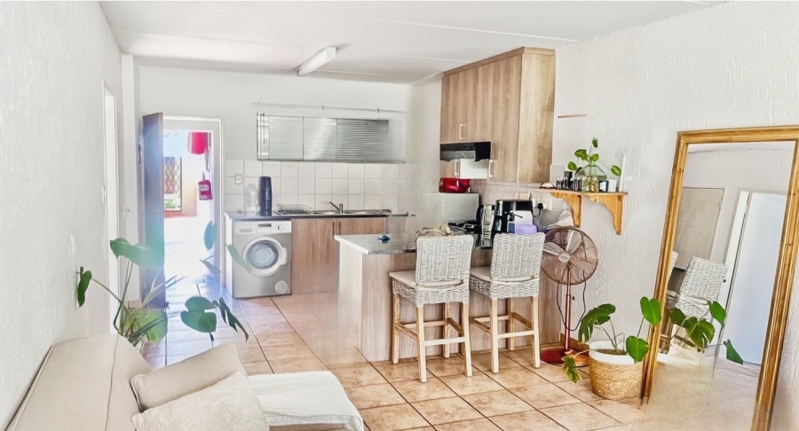 1 Bedroom Property for Sale in Sunninghill Gauteng