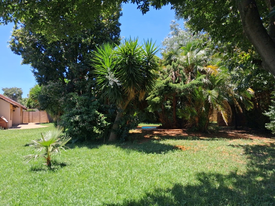 4 Bedroom Property for Sale in Allens Nek Gauteng