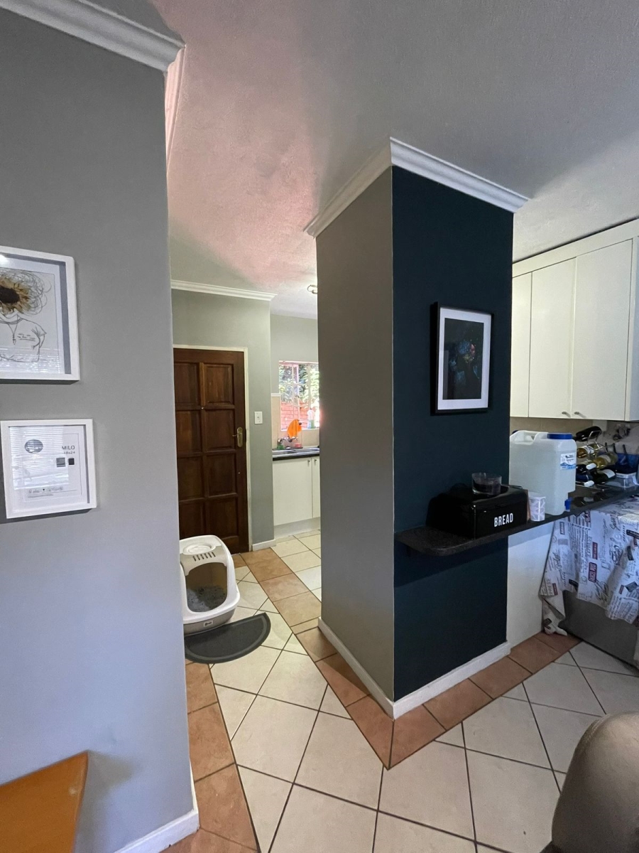 2 Bedroom Property for Sale in Eco Park Gauteng