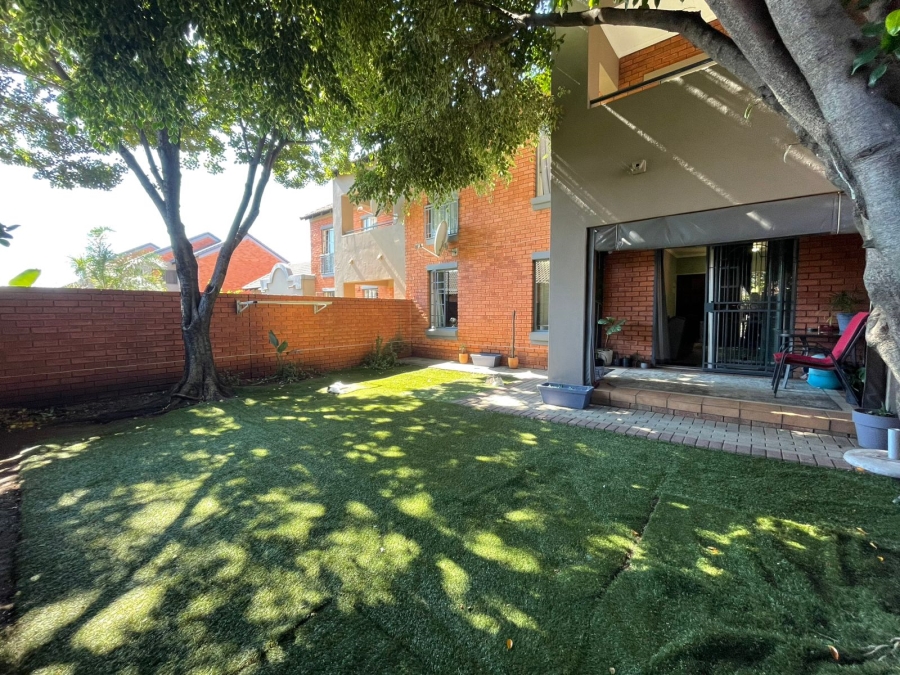 2 Bedroom Property for Sale in Eco Park Gauteng